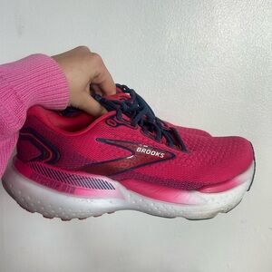 Brooks Women’s Glycerin GTS Running Shoe - Bright Pink with Navy